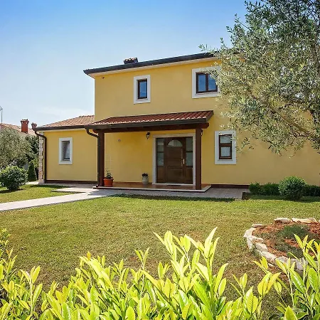 Peaceful Holiday In With Swimming Pool * Poreč