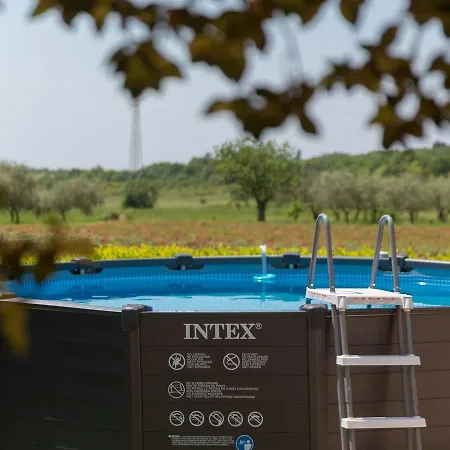 Tatil Evi Peaceful Holiday In With Swimming Pool